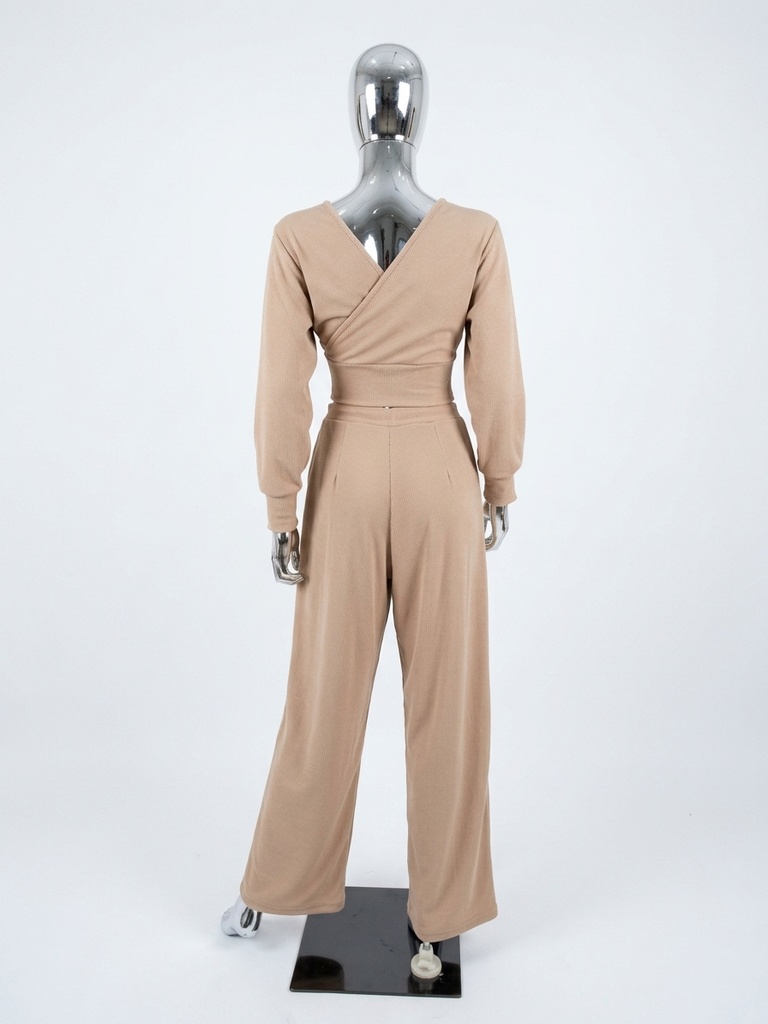 Ease Lounge Top