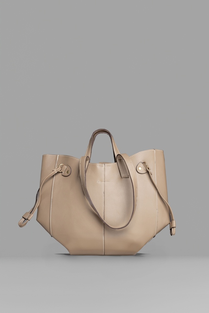 WAYA BUTTERFLY BAG (medium)